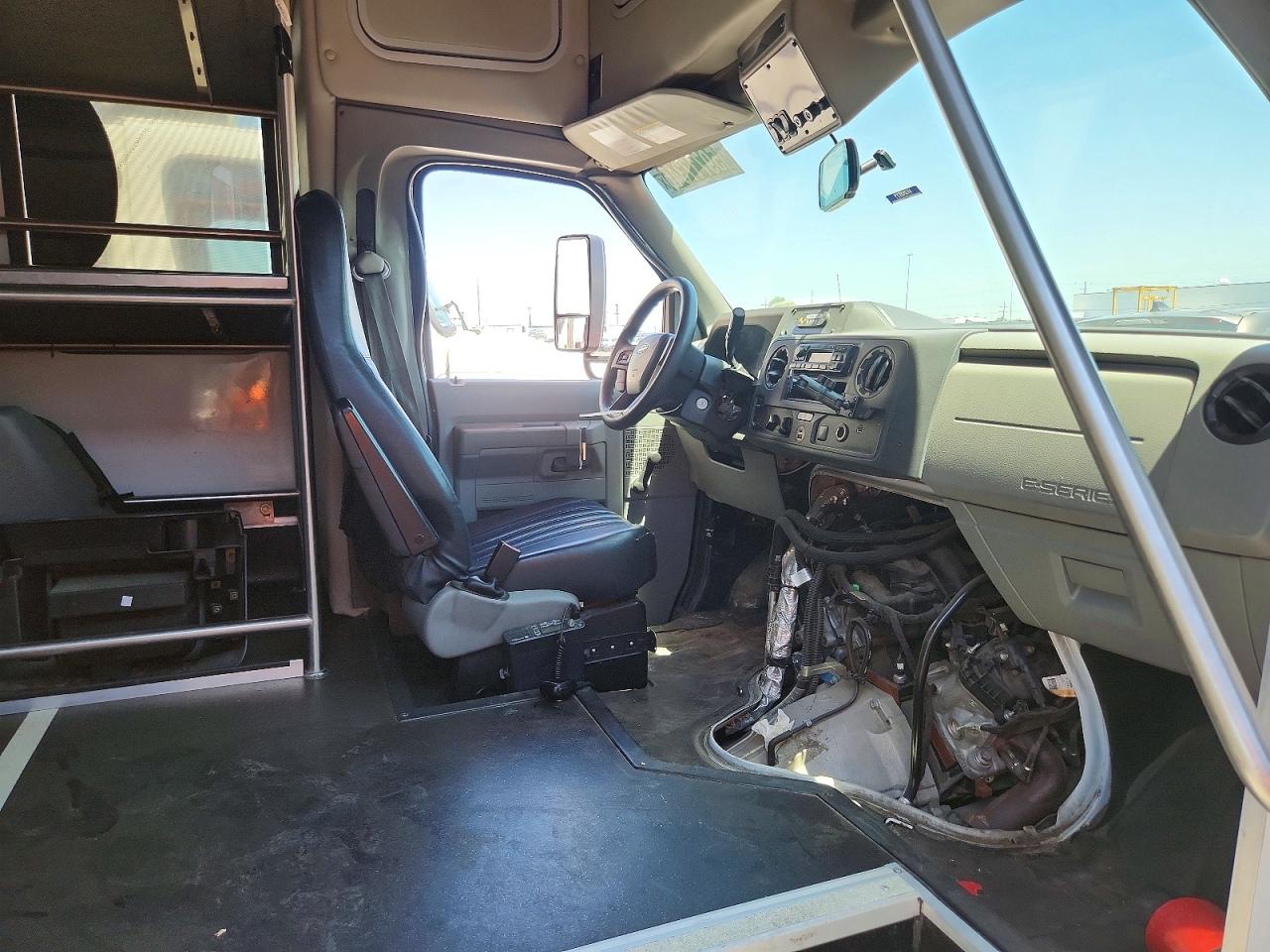 2023 FORD ECONOLINE