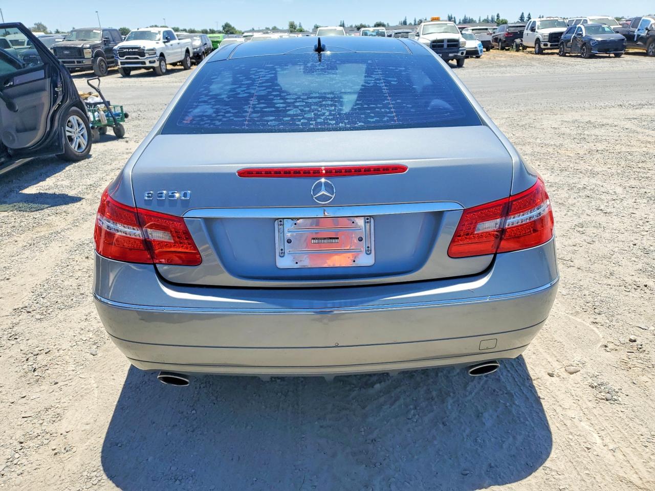 2010 MERCEDES-BENZ E-CLASS