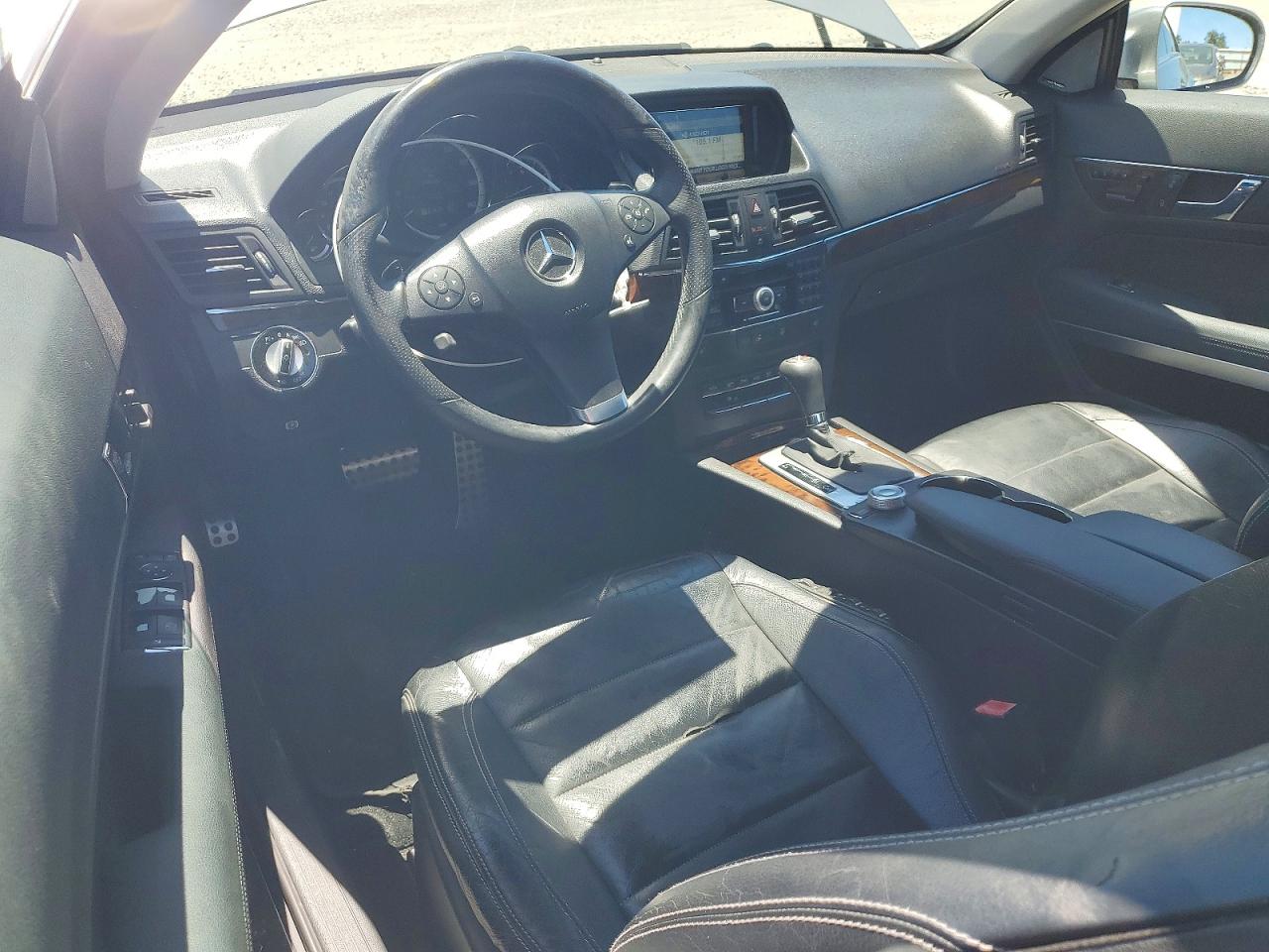 2010 MERCEDES-BENZ E-CLASS