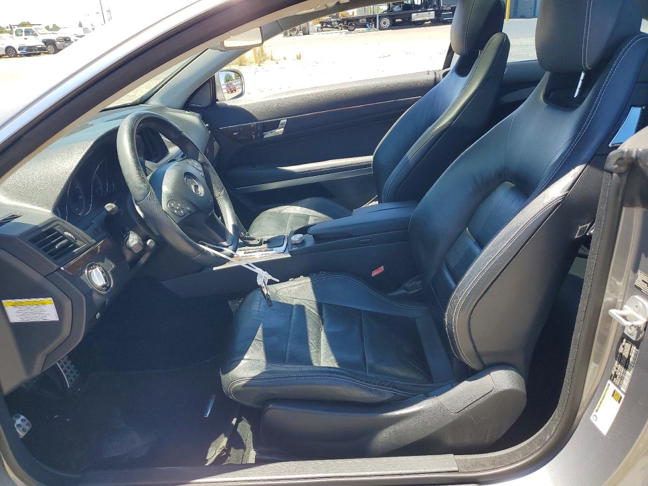 2010 MERCEDES-BENZ E-CLASS