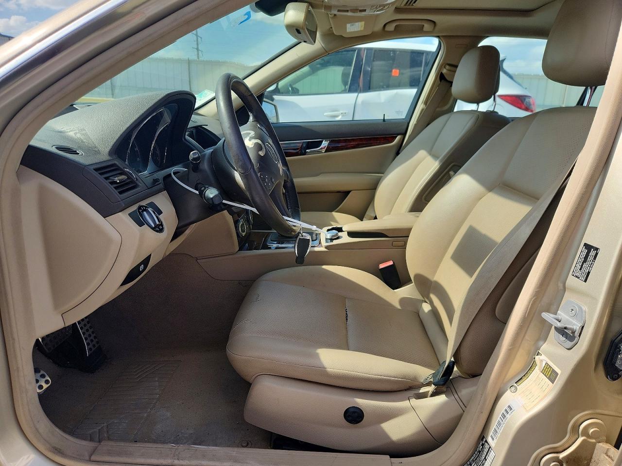 2010 MERCEDES-BENZ C-CLASS