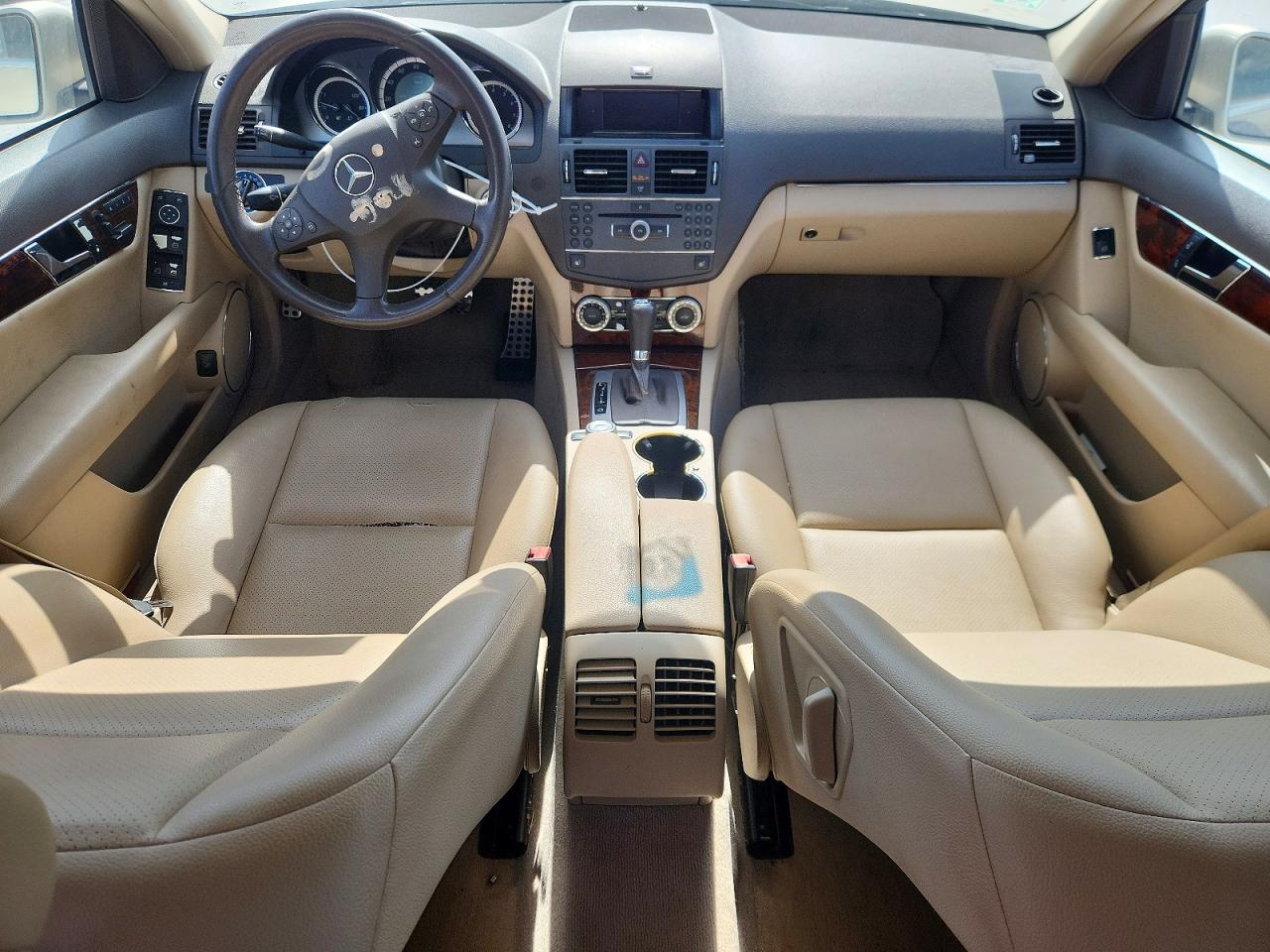 2010 MERCEDES-BENZ C-CLASS