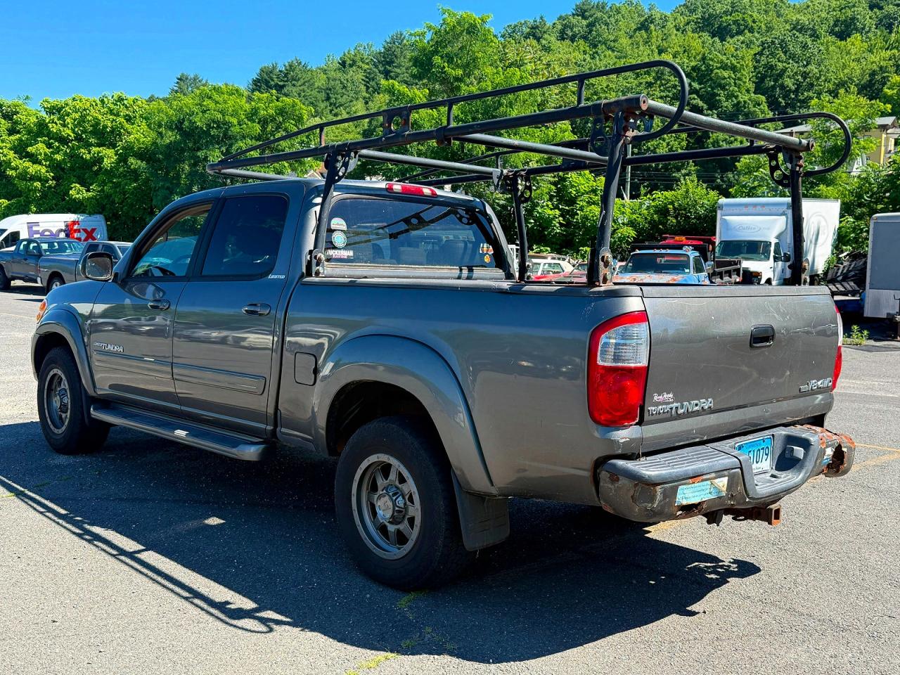 2004 TOYOTA TUNDRA