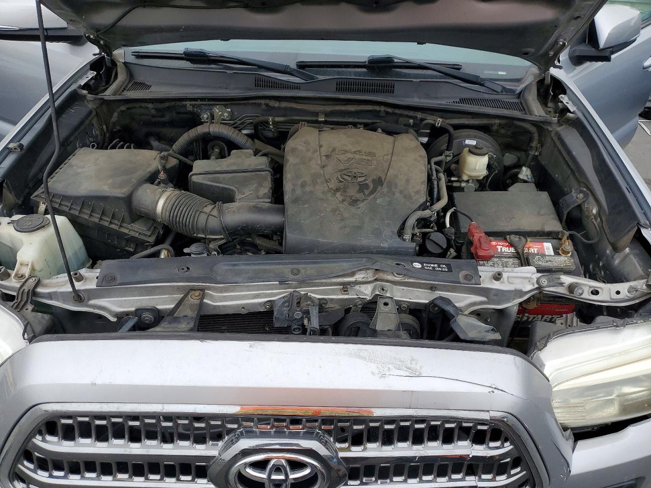 2016 TOYOTA TACOMA