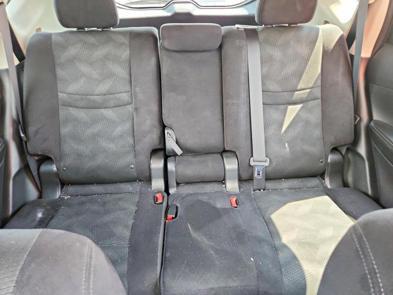 2014 NISSAN ROGUE