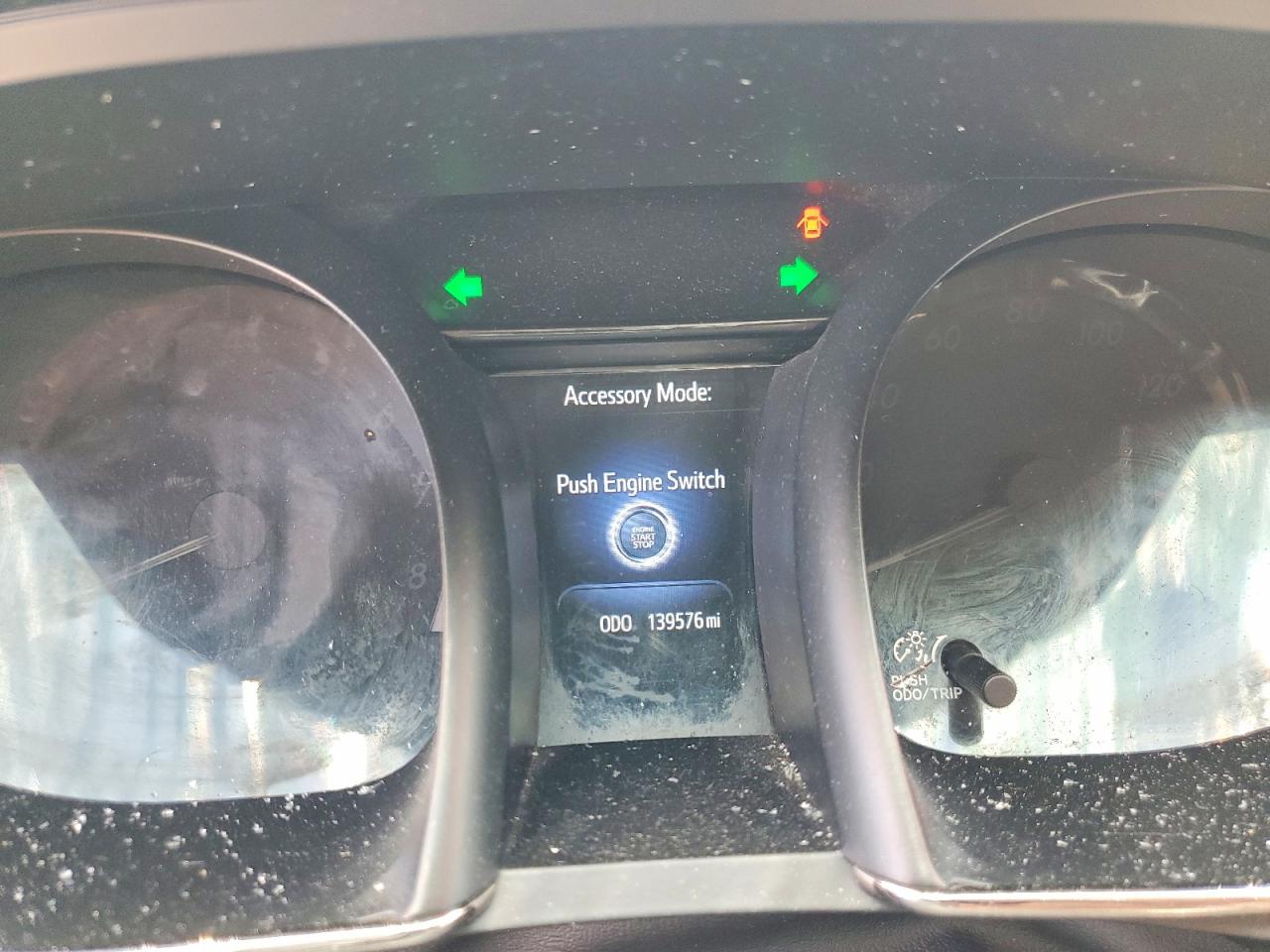 2016 TOYOTA AVALON