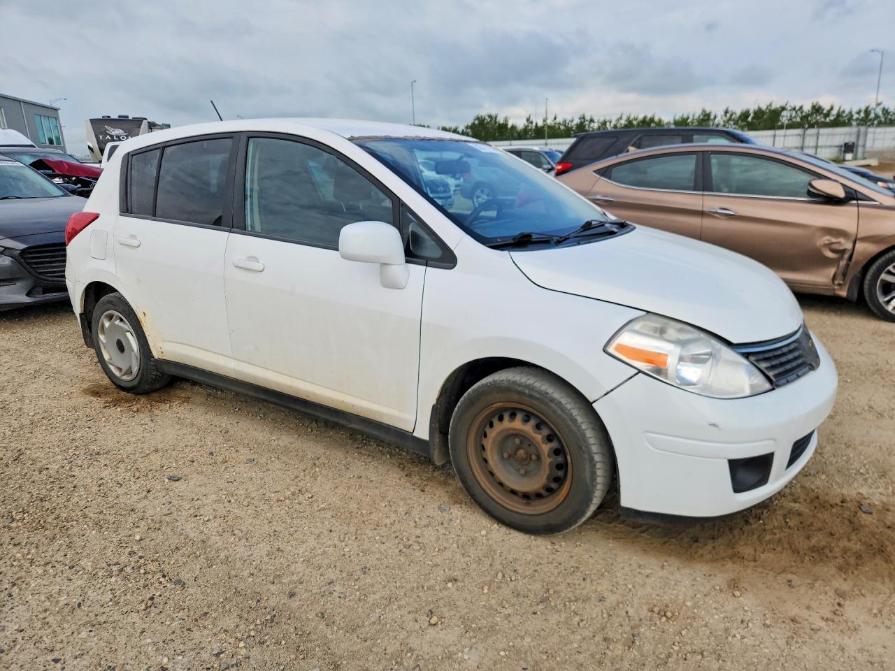 2008 NISSAN VERSA
