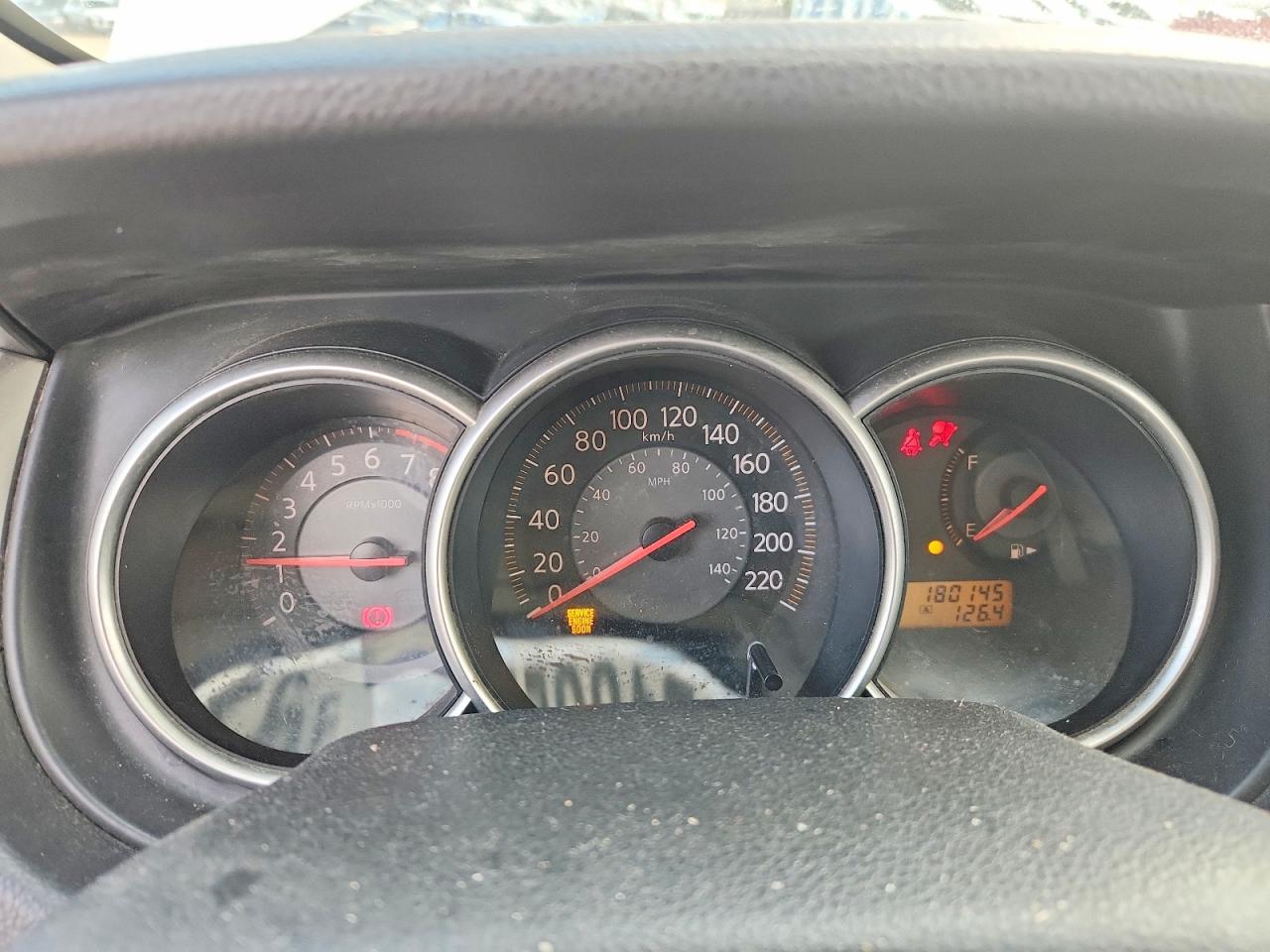 2008 NISSAN VERSA