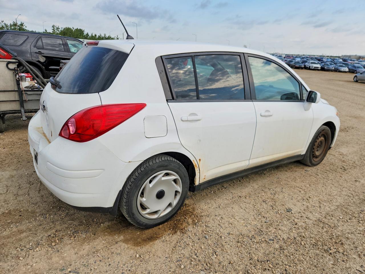 2008 NISSAN VERSA