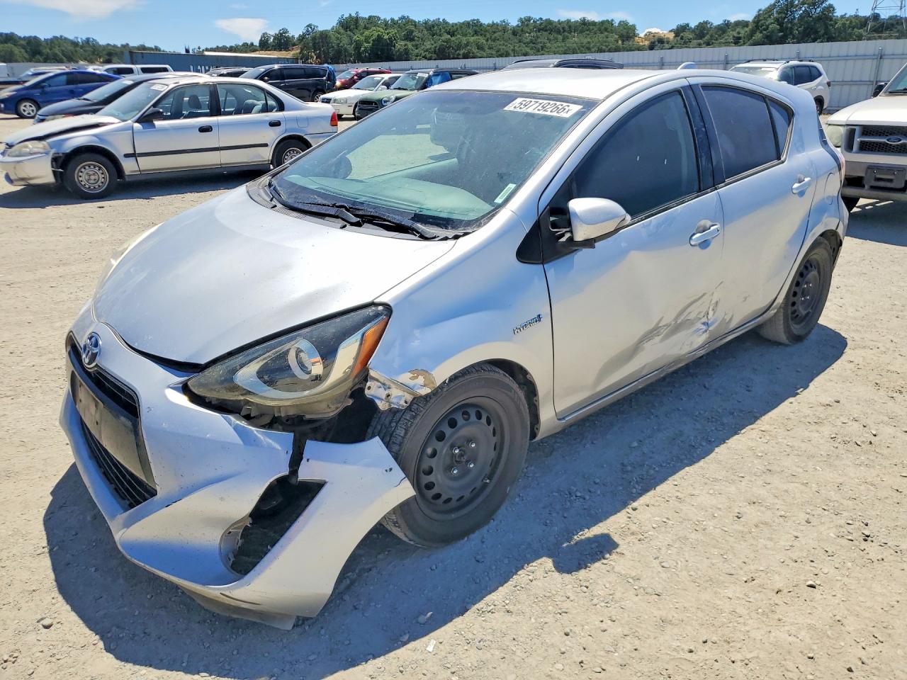 2015 TOYOTA PRIUS