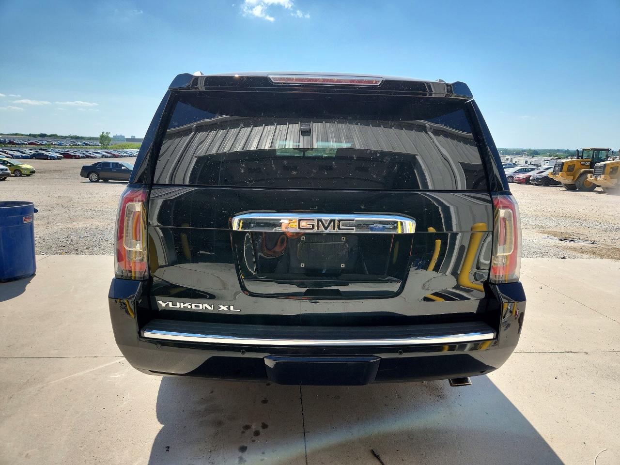 2019 GMC YUKON