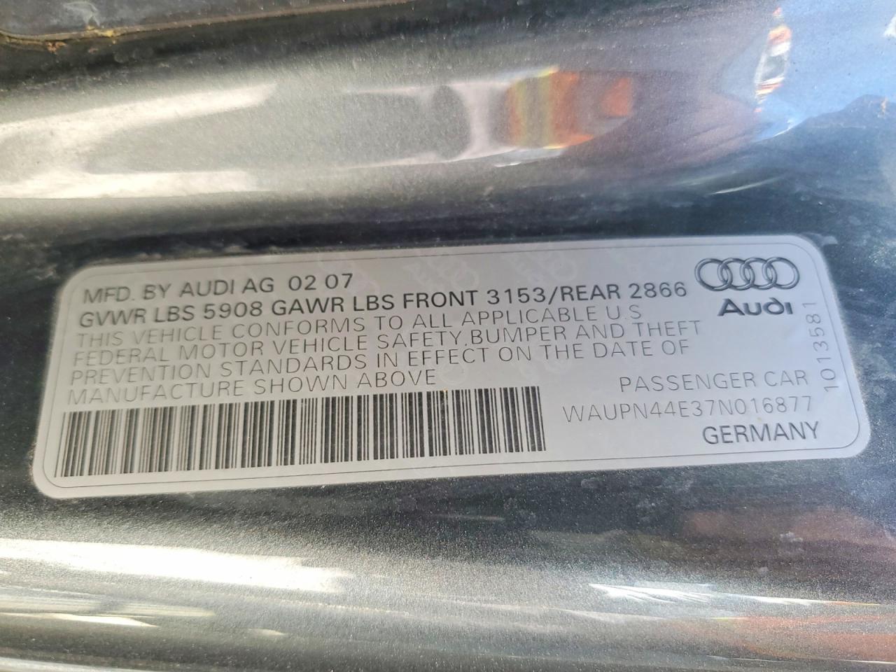 2007 AUDI S8