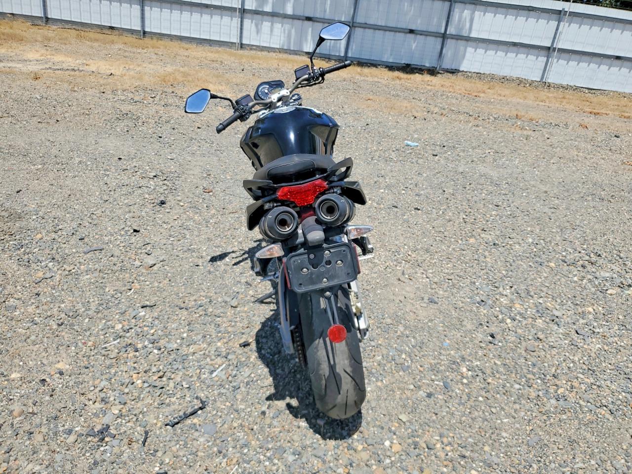 2016 APRILIA MOTORCYCLE