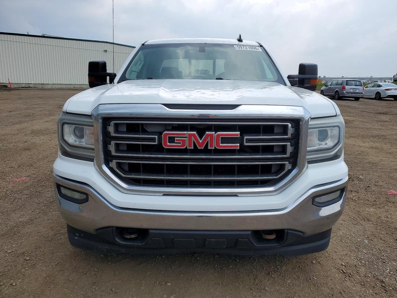 2016 GMC SIERRA
