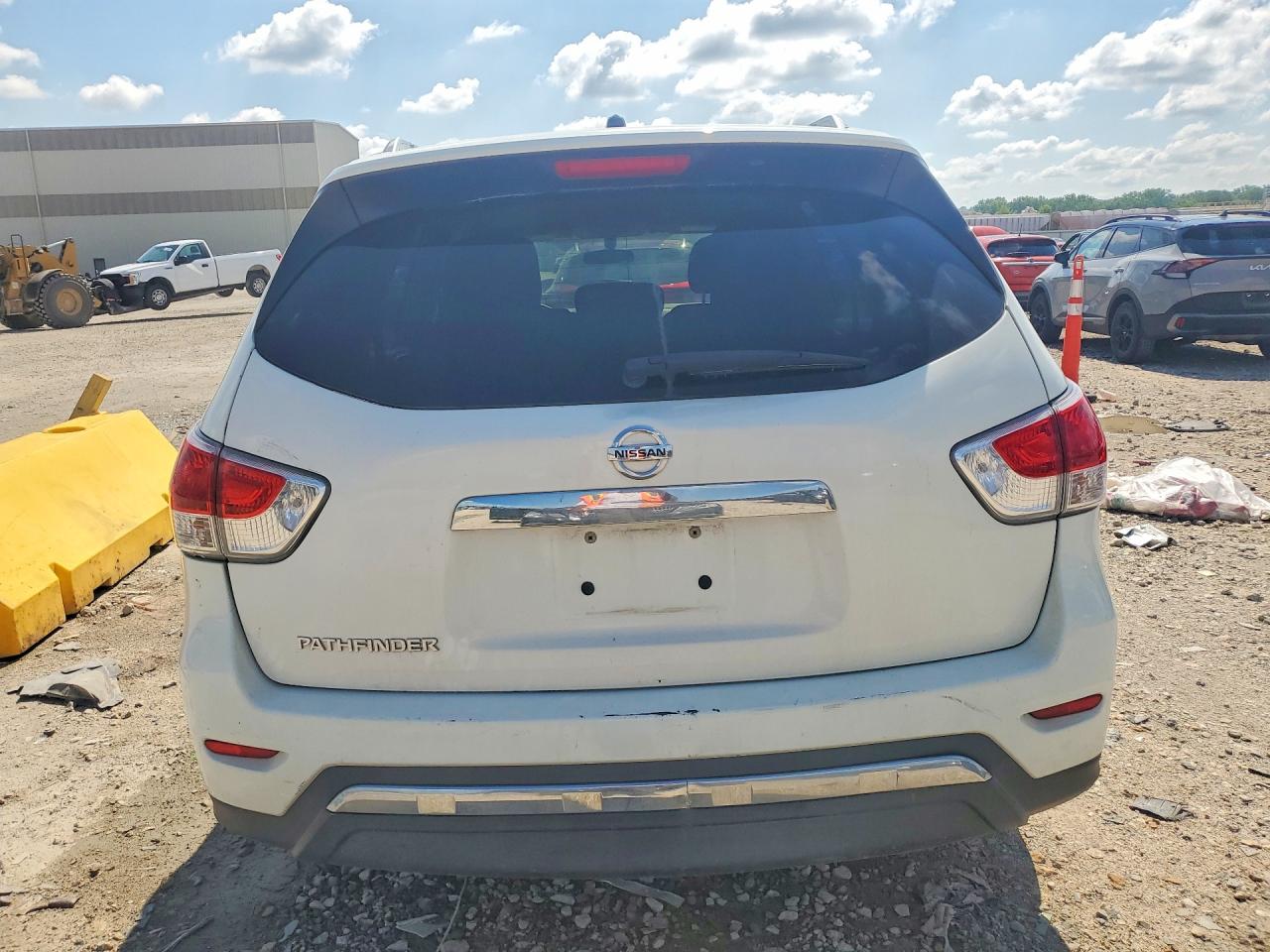 2016 NISSAN PATHFINDER
