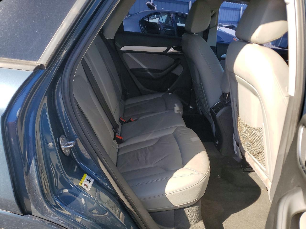 2017 AUDI Q3