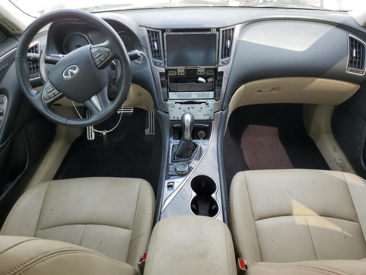 2016 INFINITI Q50
