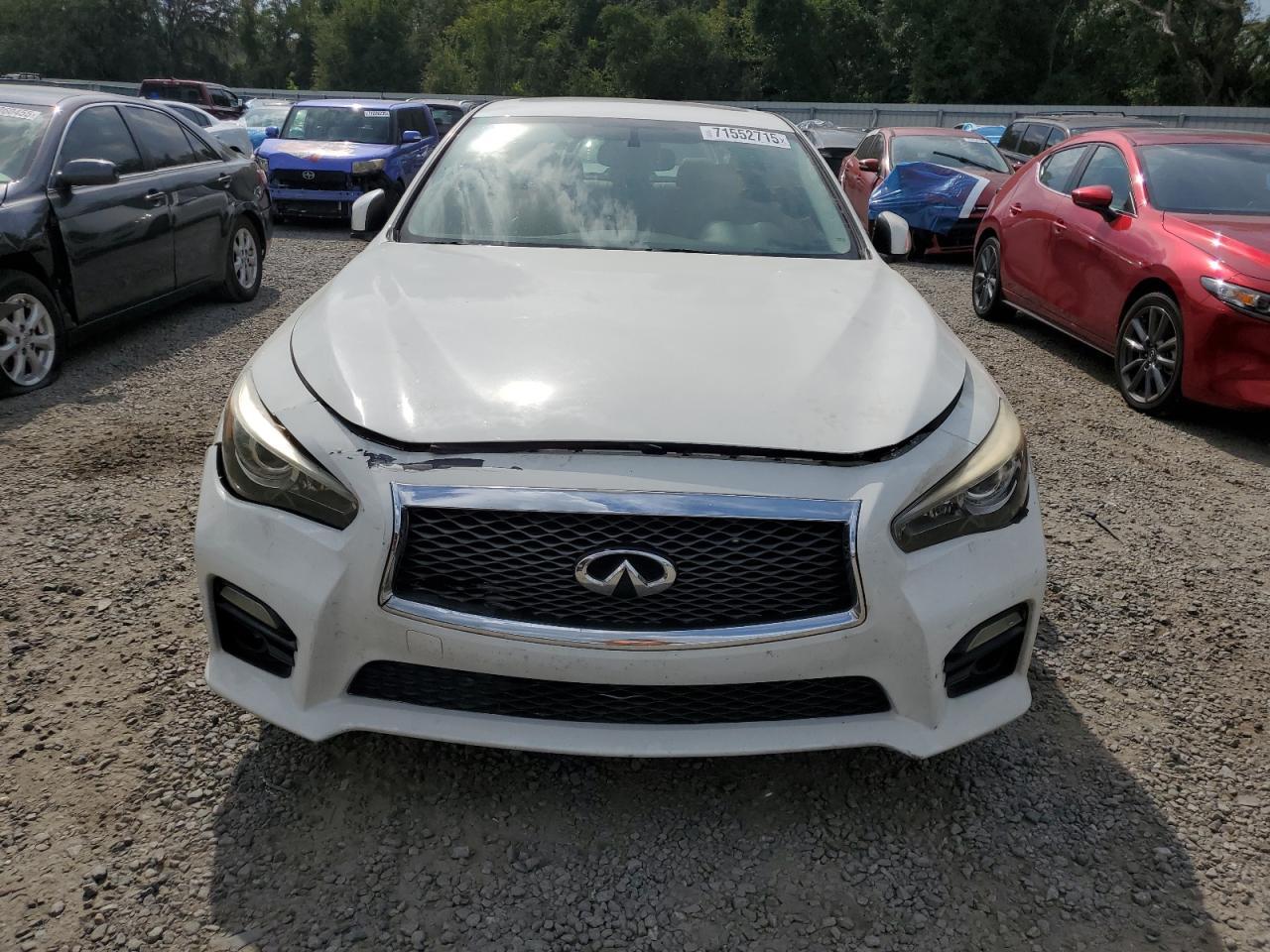 2016 INFINITI Q50