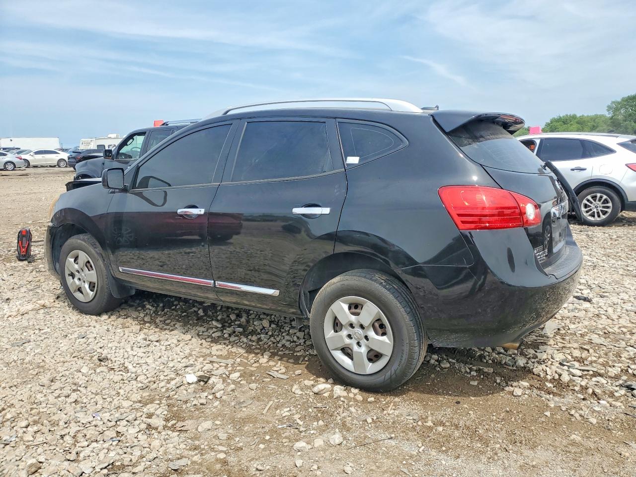 2015 NISSAN ROGUE