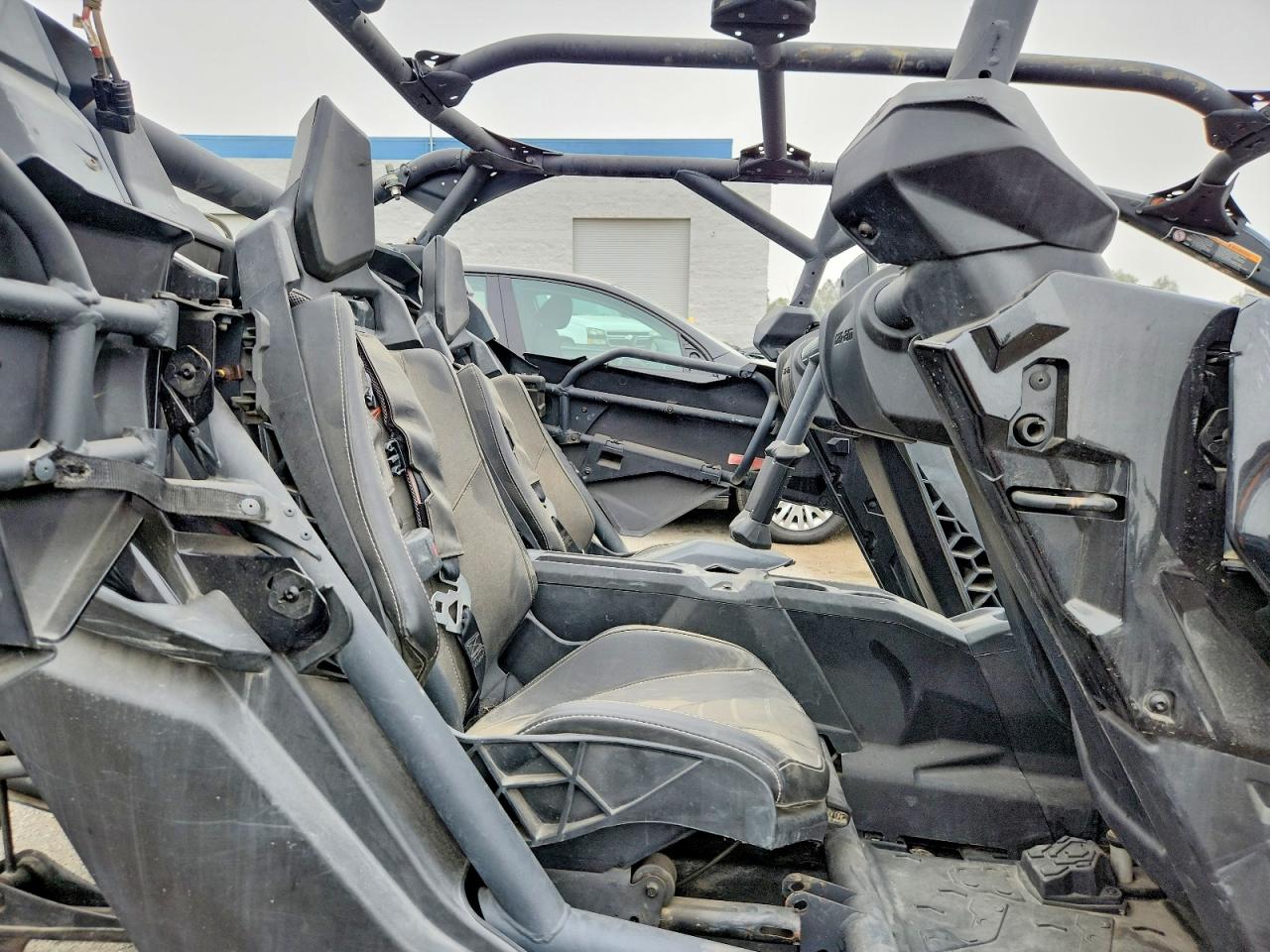 2023 CAN-AM SIDEBYSIDE