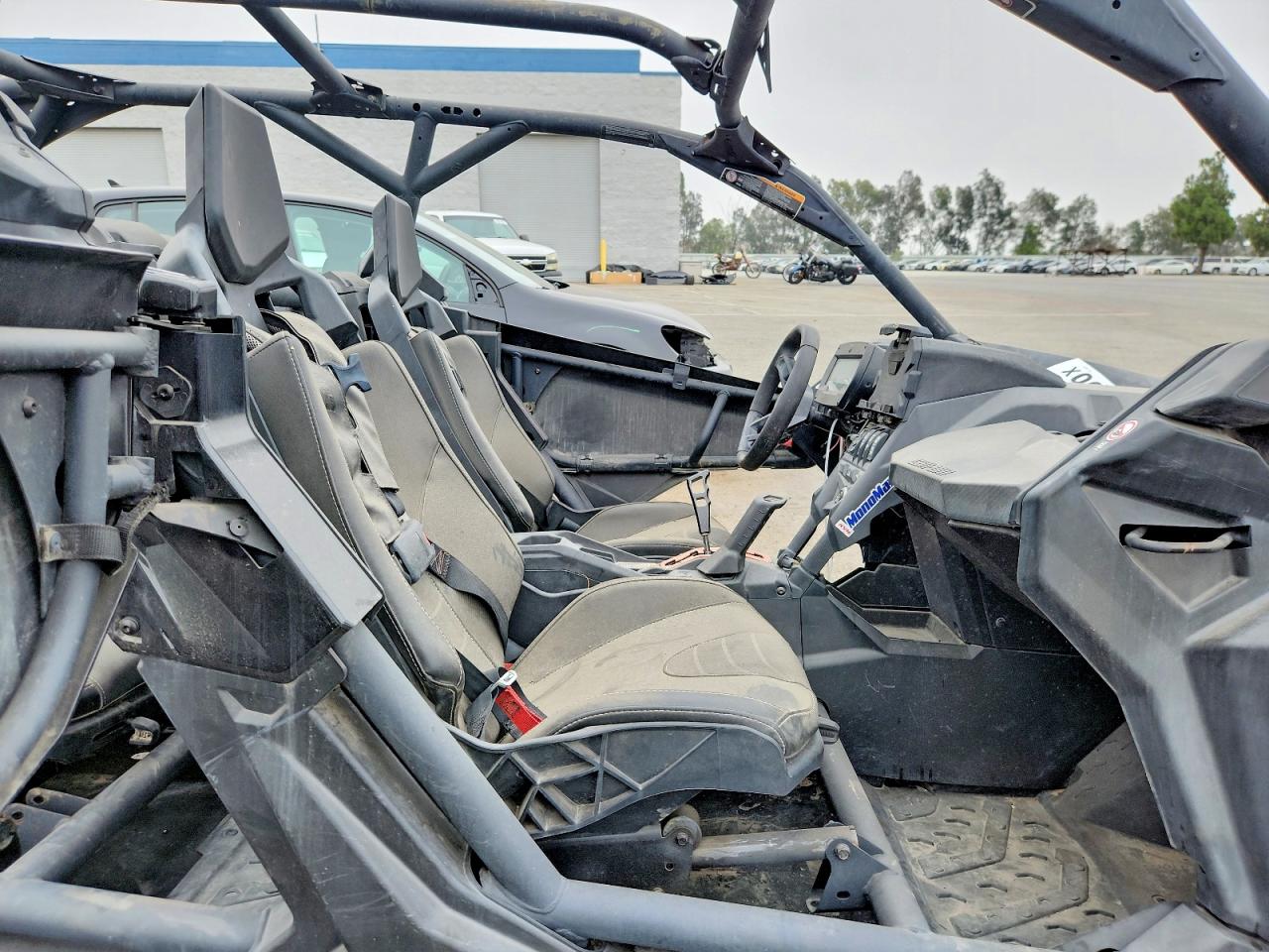 2023 CAN-AM SIDEBYSIDE