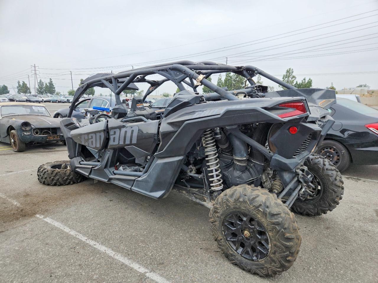 2023 CAN-AM SIDEBYSIDE