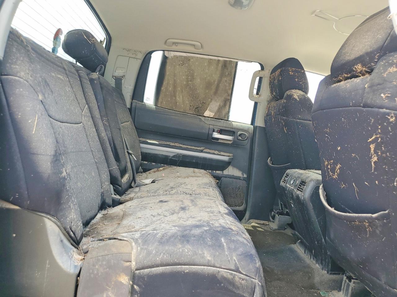 2020 TOYOTA TUNDRA