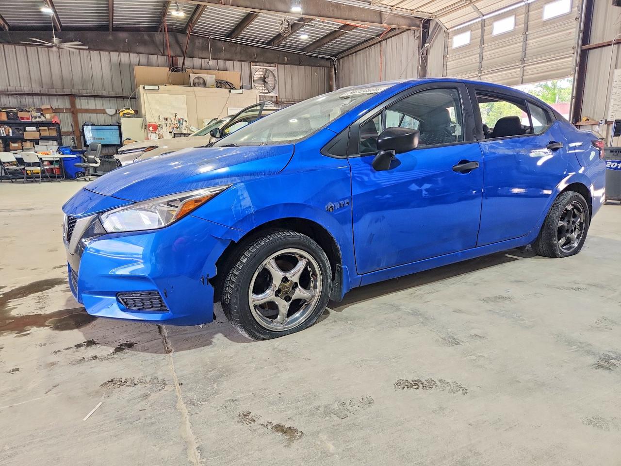 2022 NISSAN VERSA