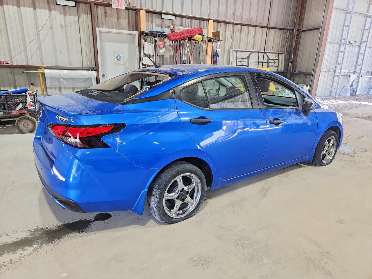 2022 NISSAN VERSA