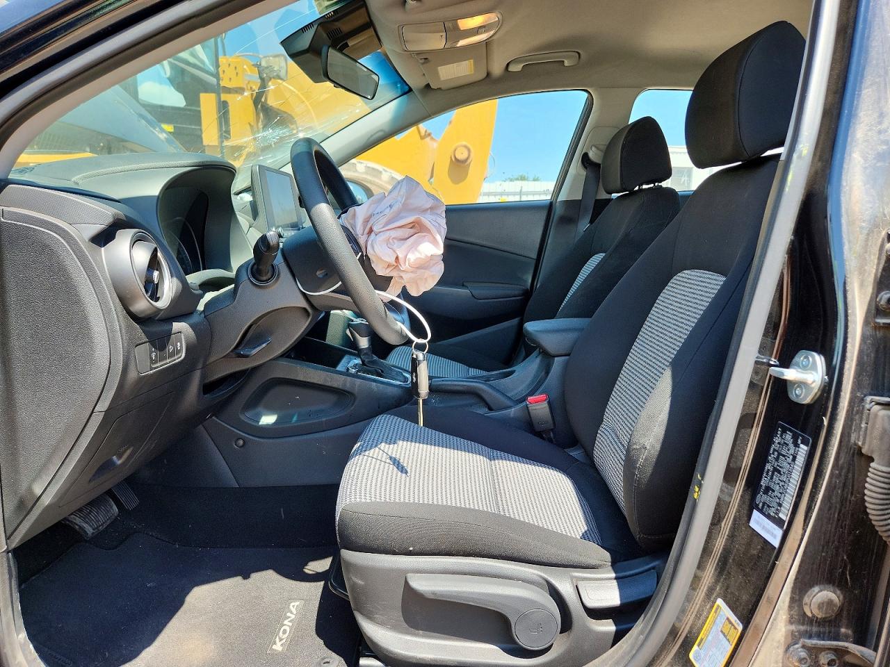2023 HYUNDAI KONA
