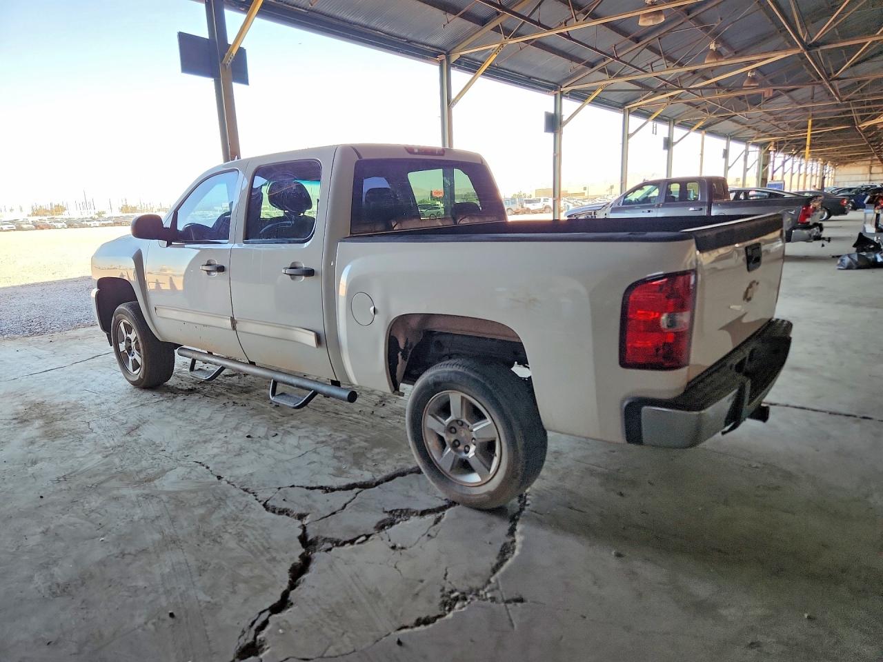 2011 CHEVROLET SILVERADO