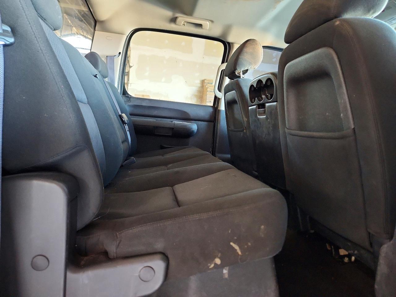 2011 CHEVROLET SILVERADO