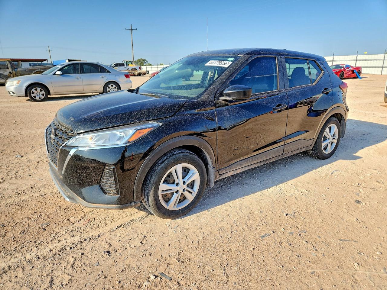 2024 NISSAN KICKS