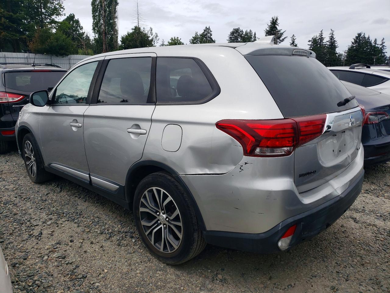 2018 MITSUBISHI OUTLANDER