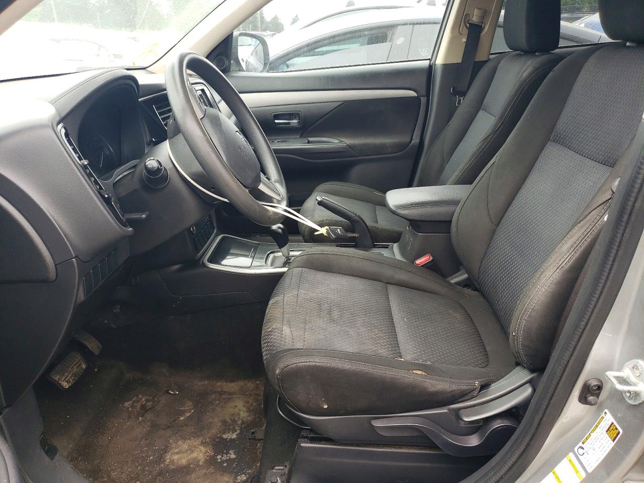 2018 MITSUBISHI OUTLANDER
