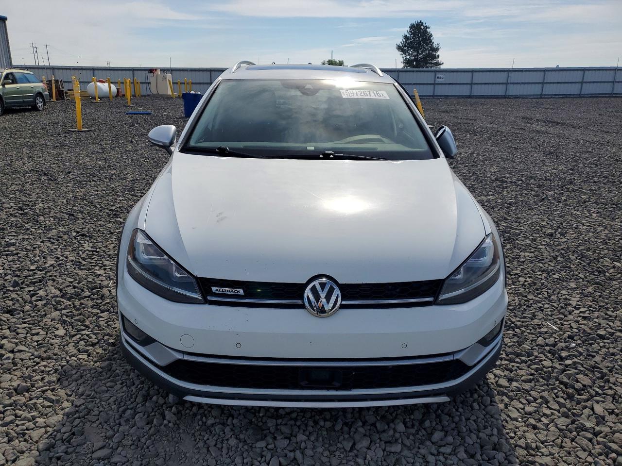 2017 VOLKSWAGEN GOLF