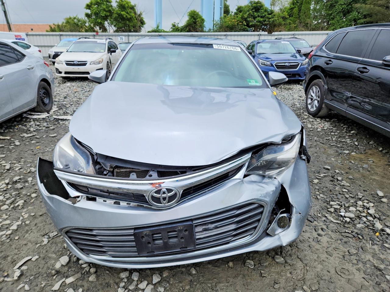 2015 TOYOTA AVALON