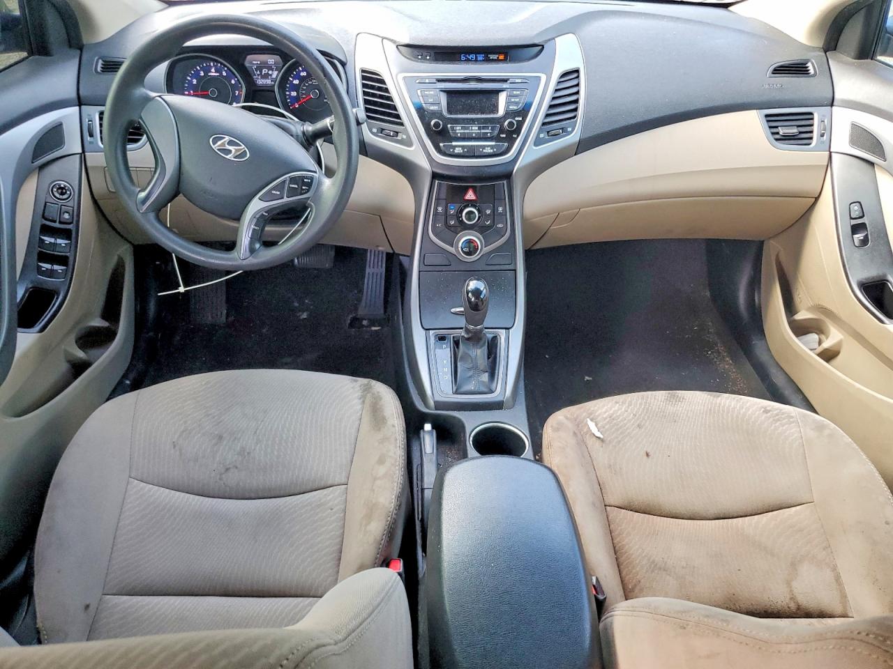 2016 HYUNDAI ELANTRA