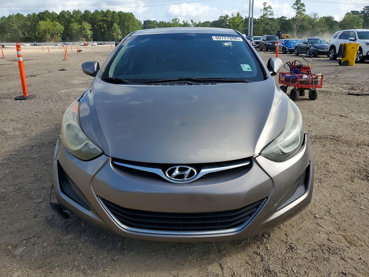 2016 HYUNDAI ELANTRA