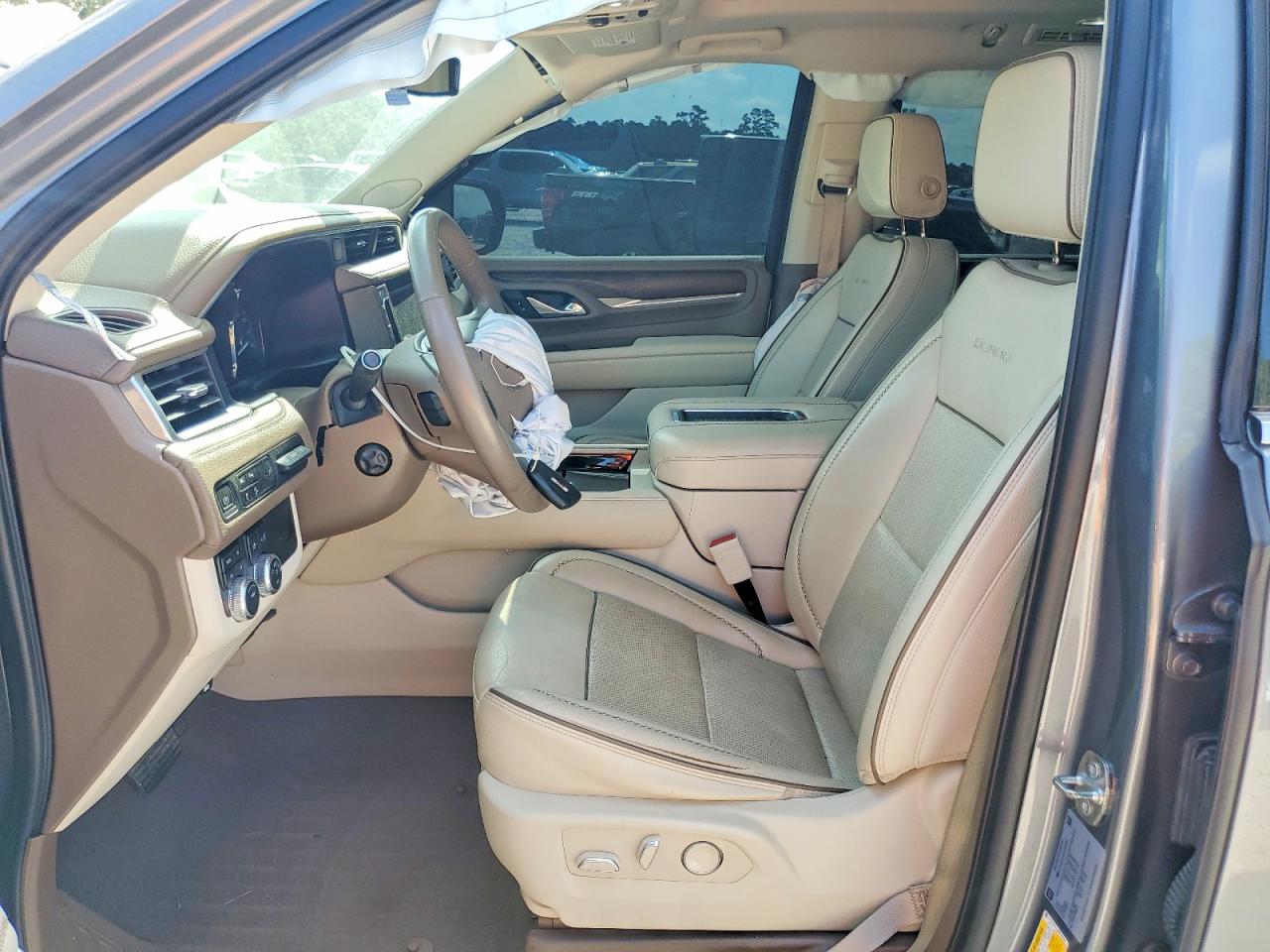 2021 GMC YUKON