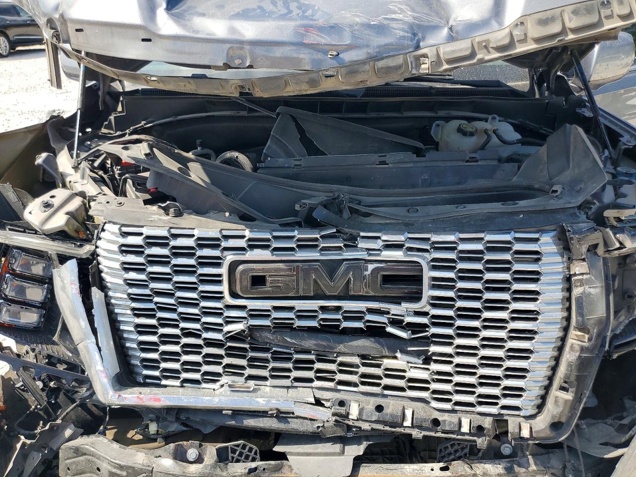 2021 GMC YUKON