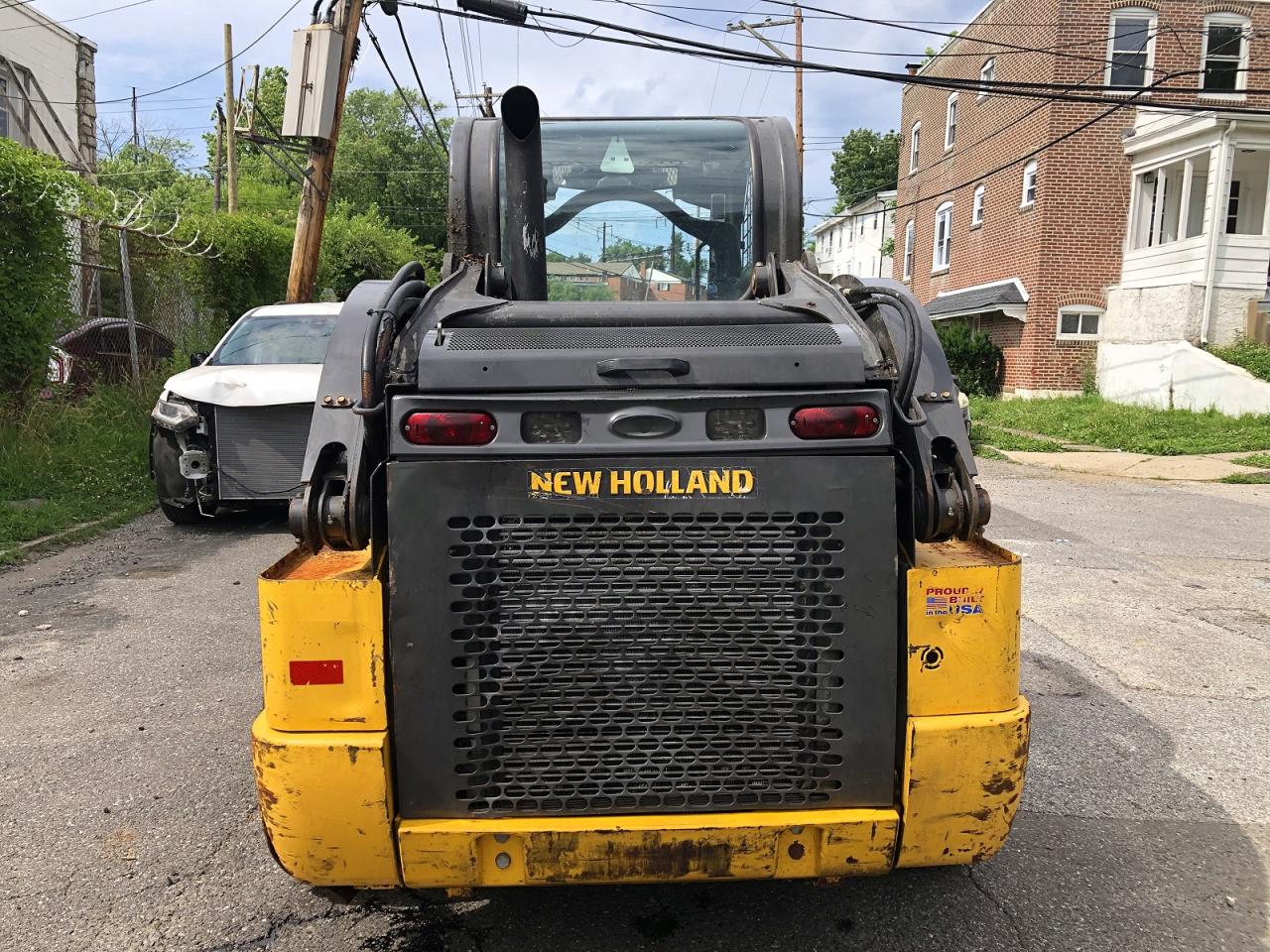 2023 NEW HOLLAND L230