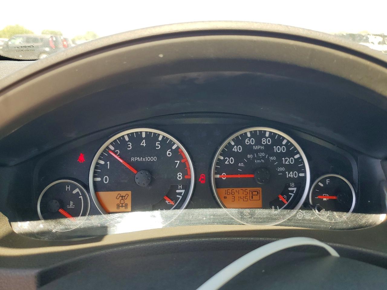 2011 NISSAN PATHFINDER