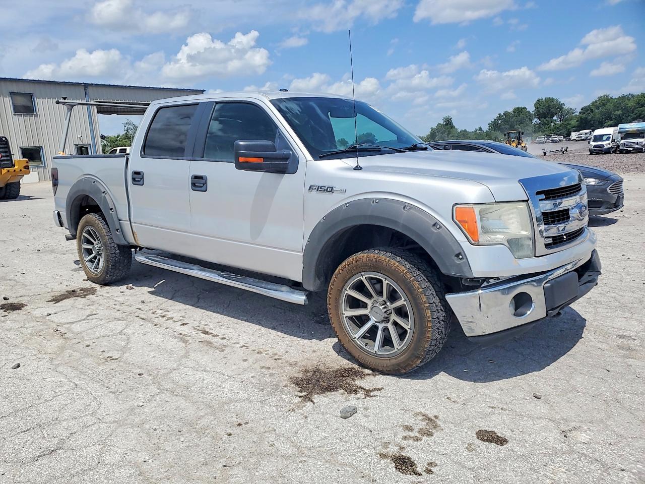 2013 FORD F150