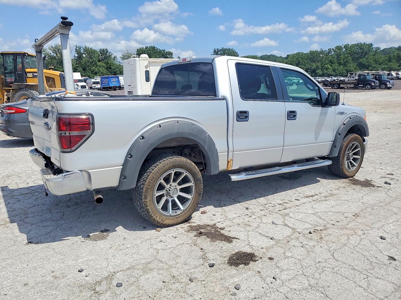 2013 FORD F150
