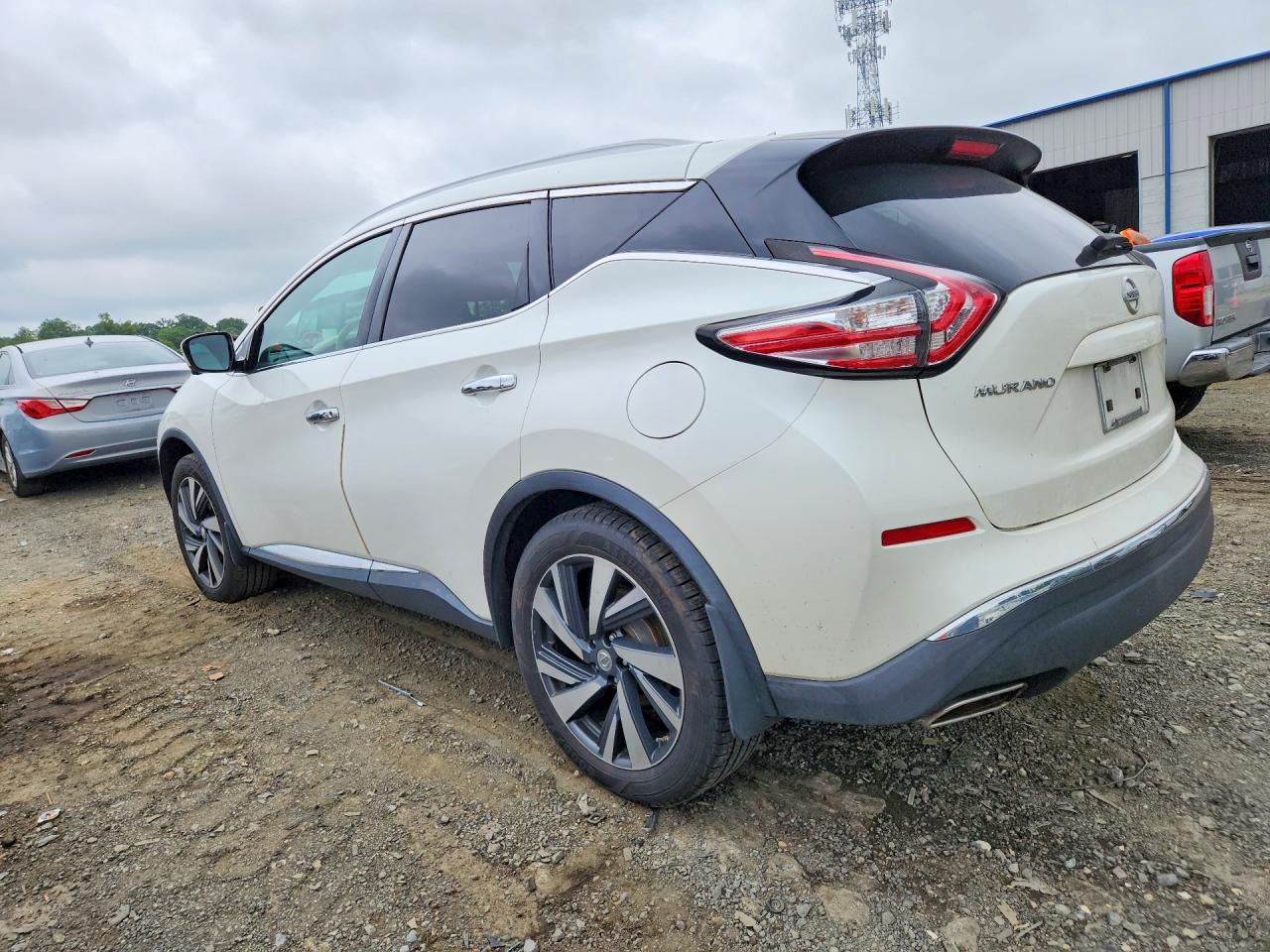 2015 NISSAN MURANO