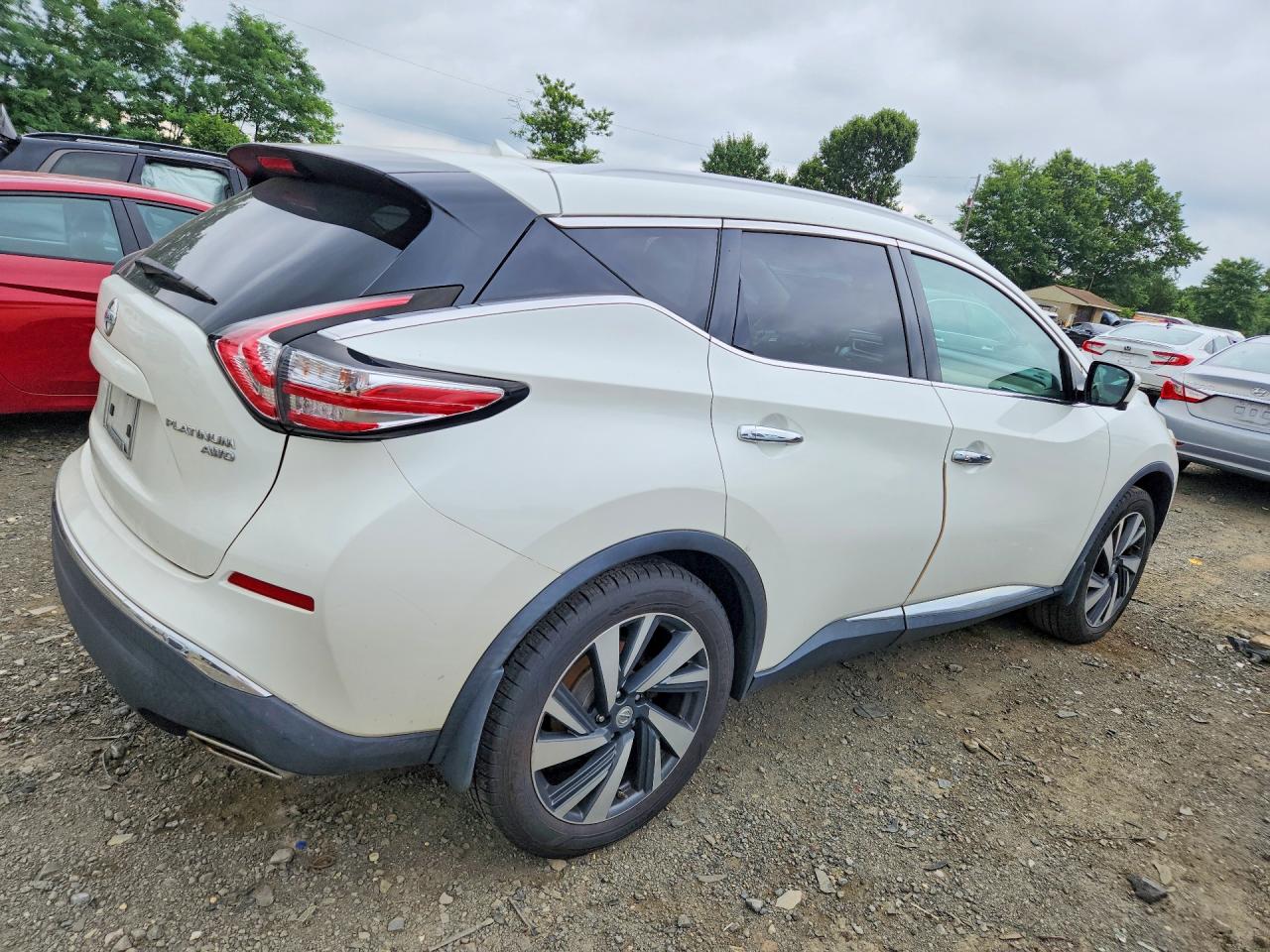 2015 NISSAN MURANO