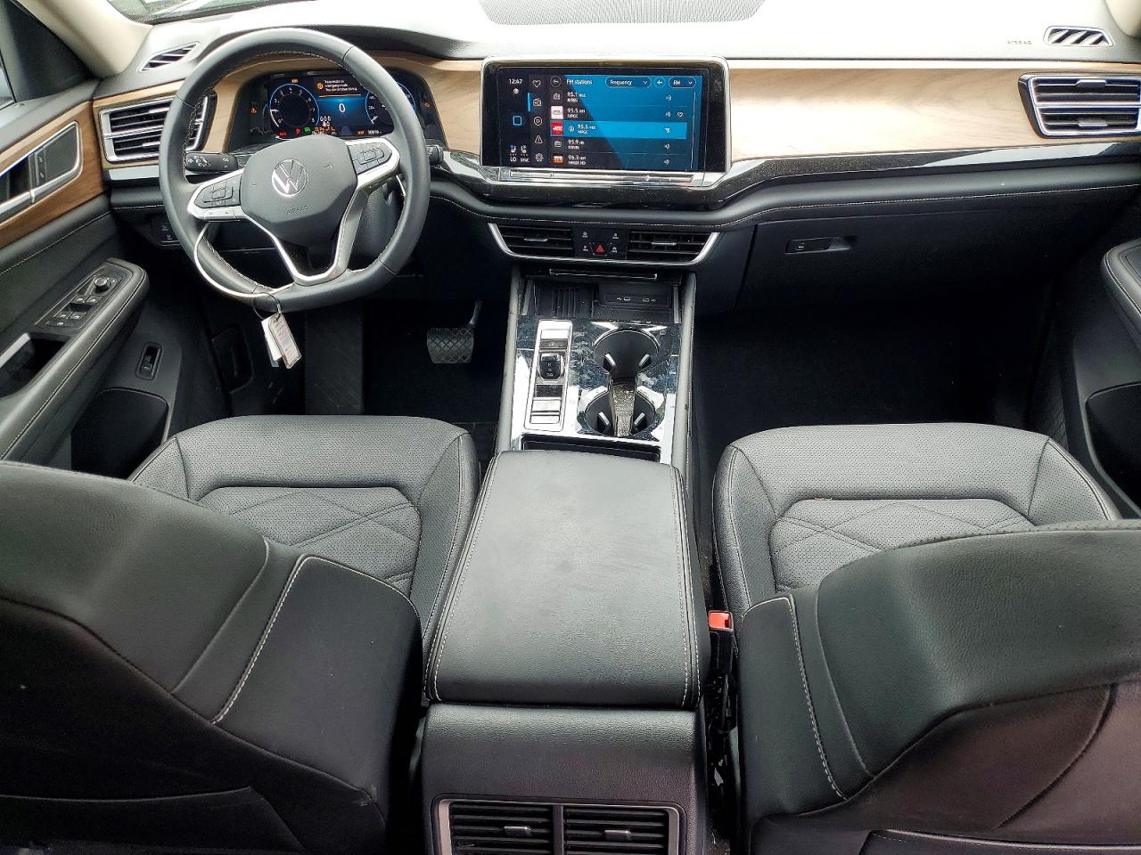 2025 VOLKSWAGEN ATLAS