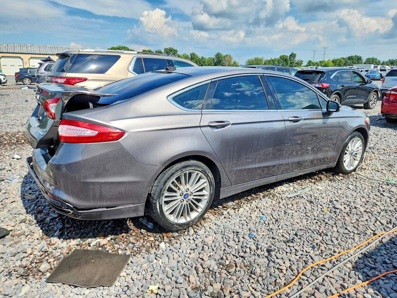 2013 FORD FUSION