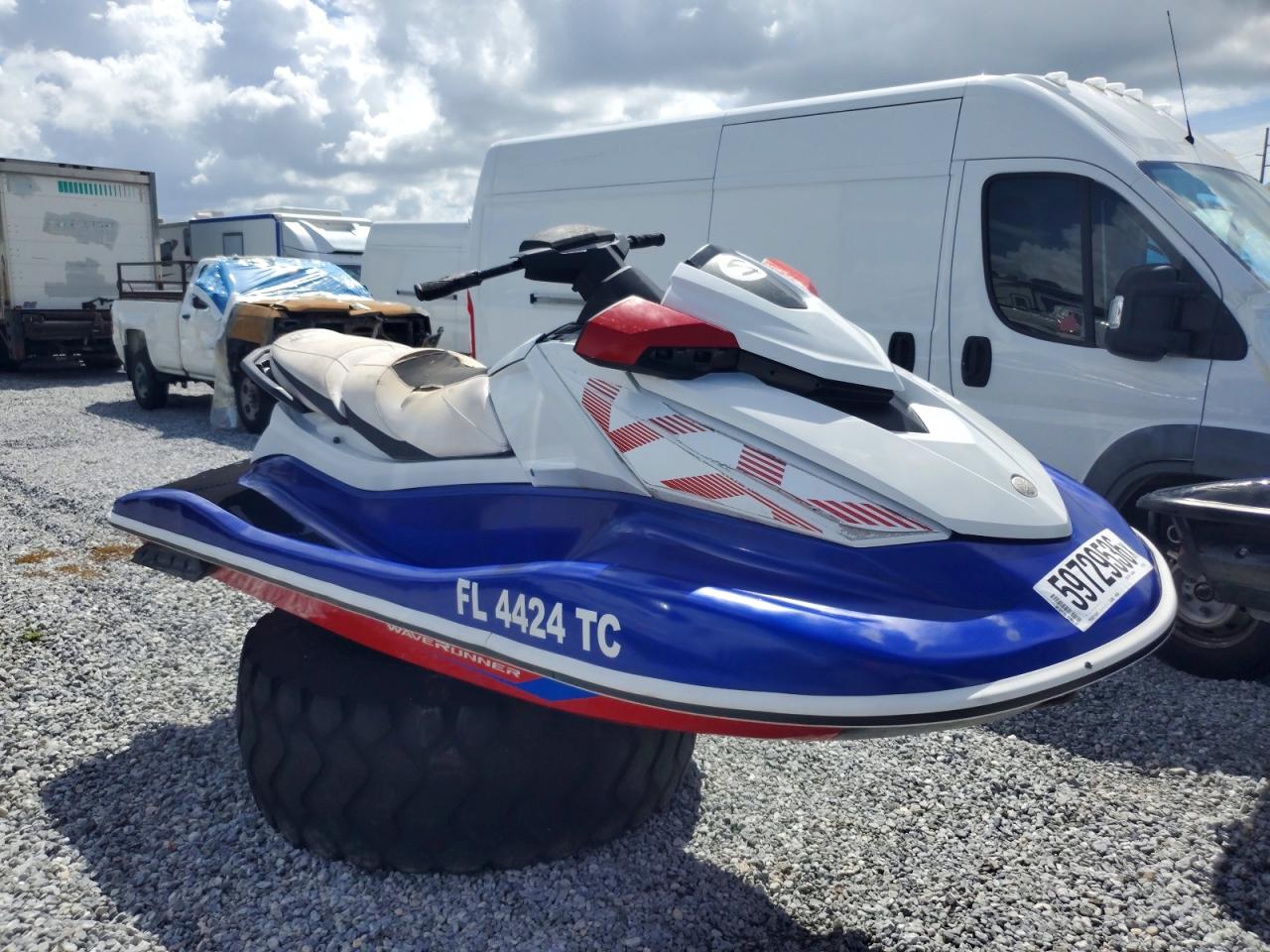 2022 YAM VX DELUXE